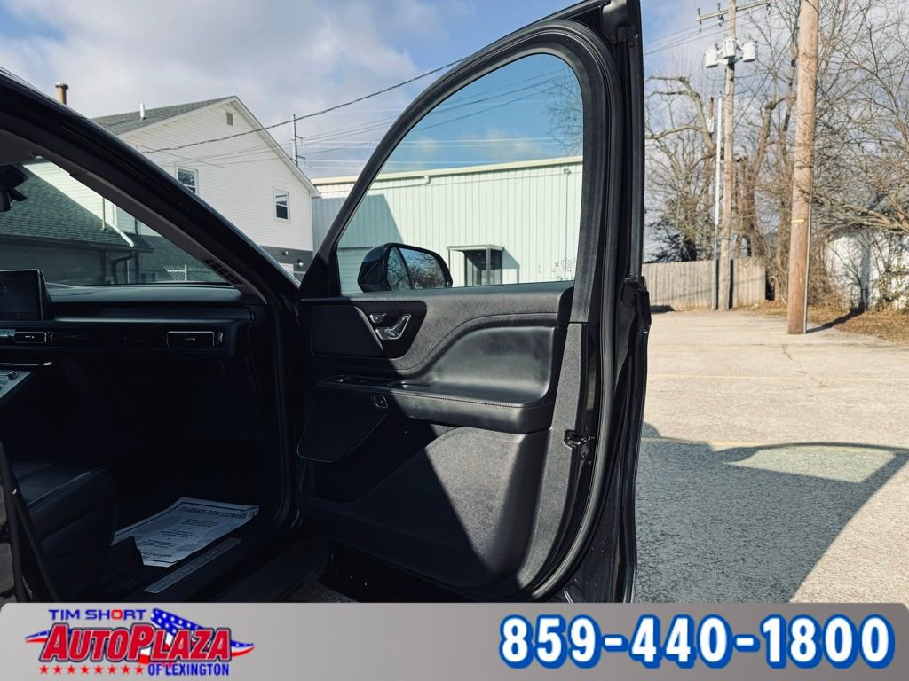 Used 2021 Lincoln Aviator 2WD image 61