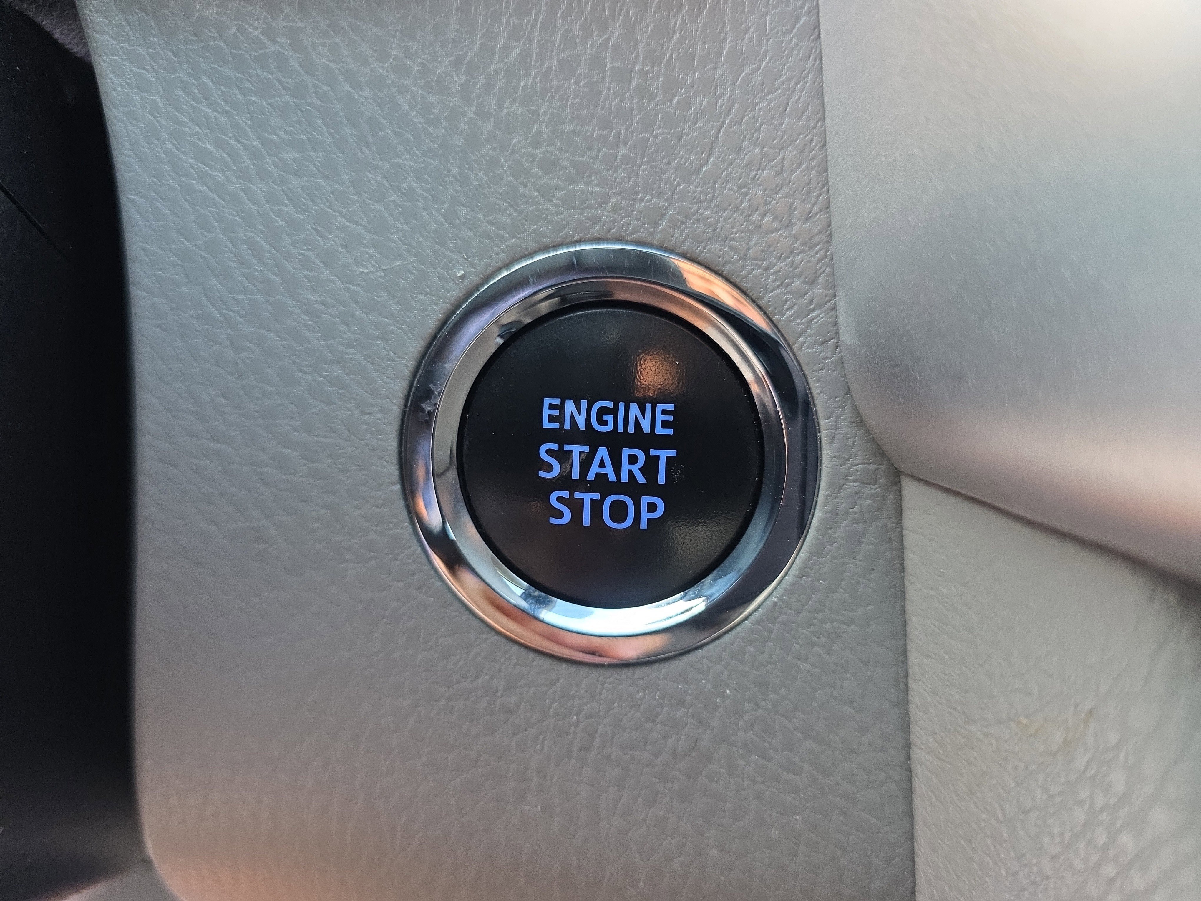 Used 2019 Toyota Highlander image 28