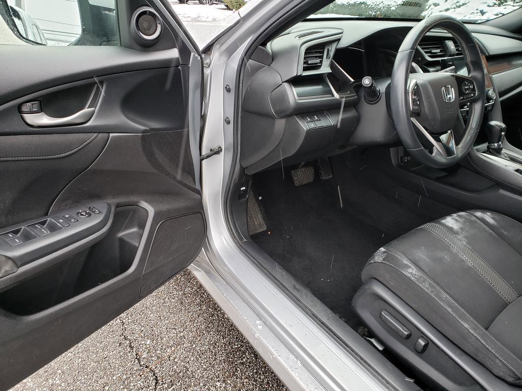 Used 2020 Honda Civic EX image 8