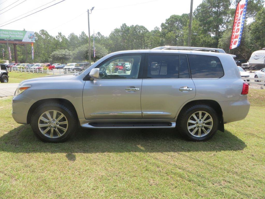 Used 2009 Lexus LX 570 4WD image 1