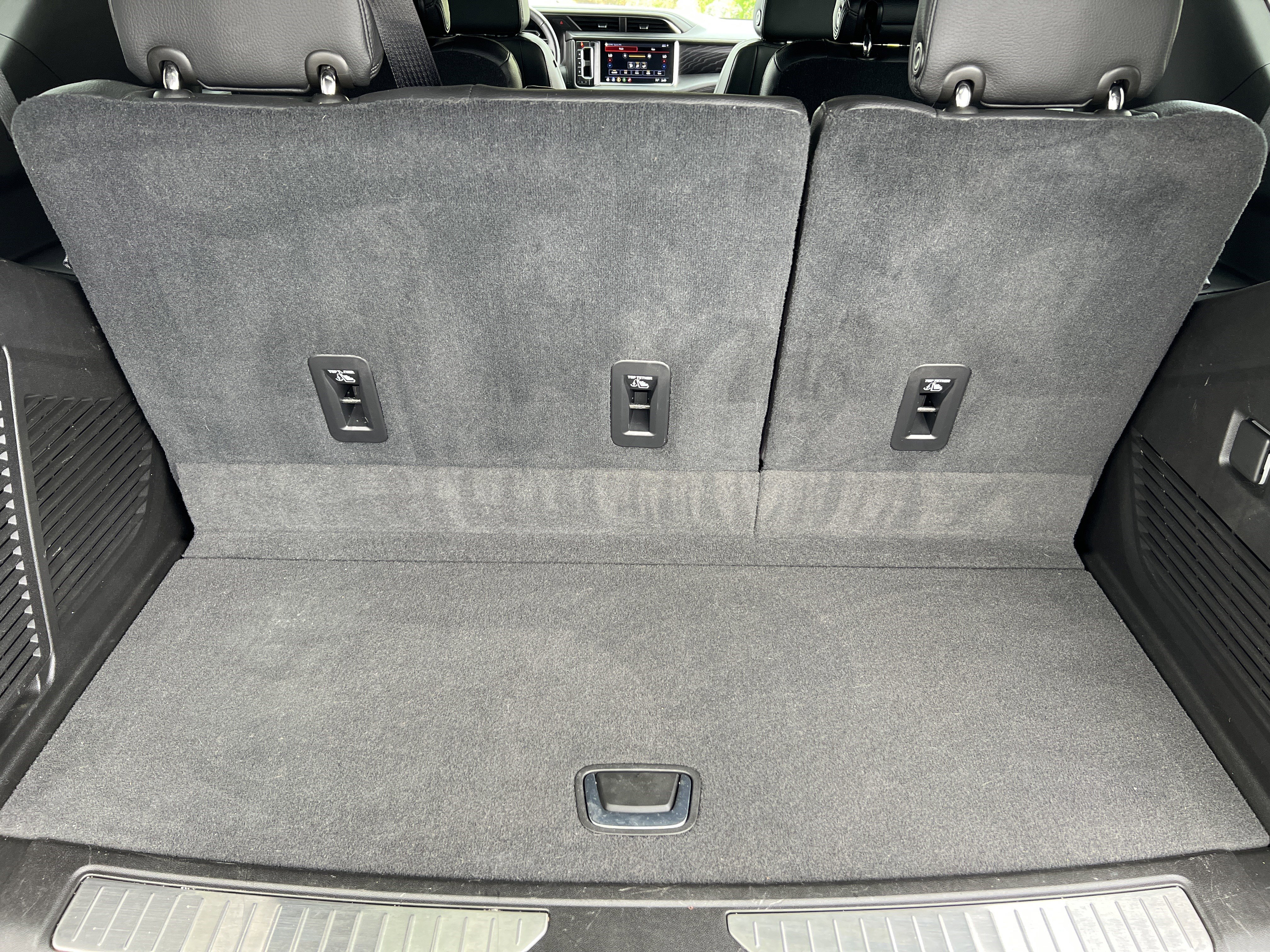 Used 2021 GMC Yukon Denali AWD/4WD image 19