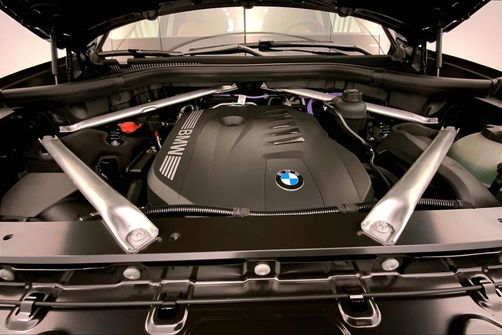 New 2026 BMW X7 xDrive40i image 8