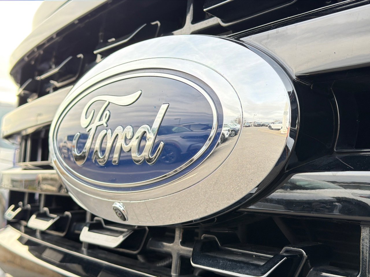 Used 2024 Ford F250 Limited w/ FX4 Off-Road Package image 15