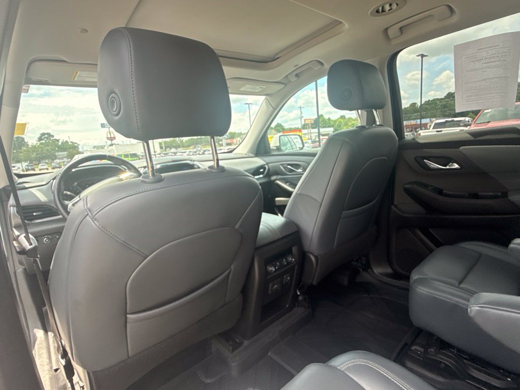 Used 2021 Chevrolet Traverse Premier w/ LPO, Floor Liner Package AWD/4WD image 27