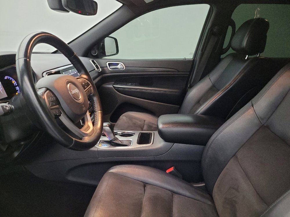 Used 2020 Jeep Grand Cherokee Altitude image 17