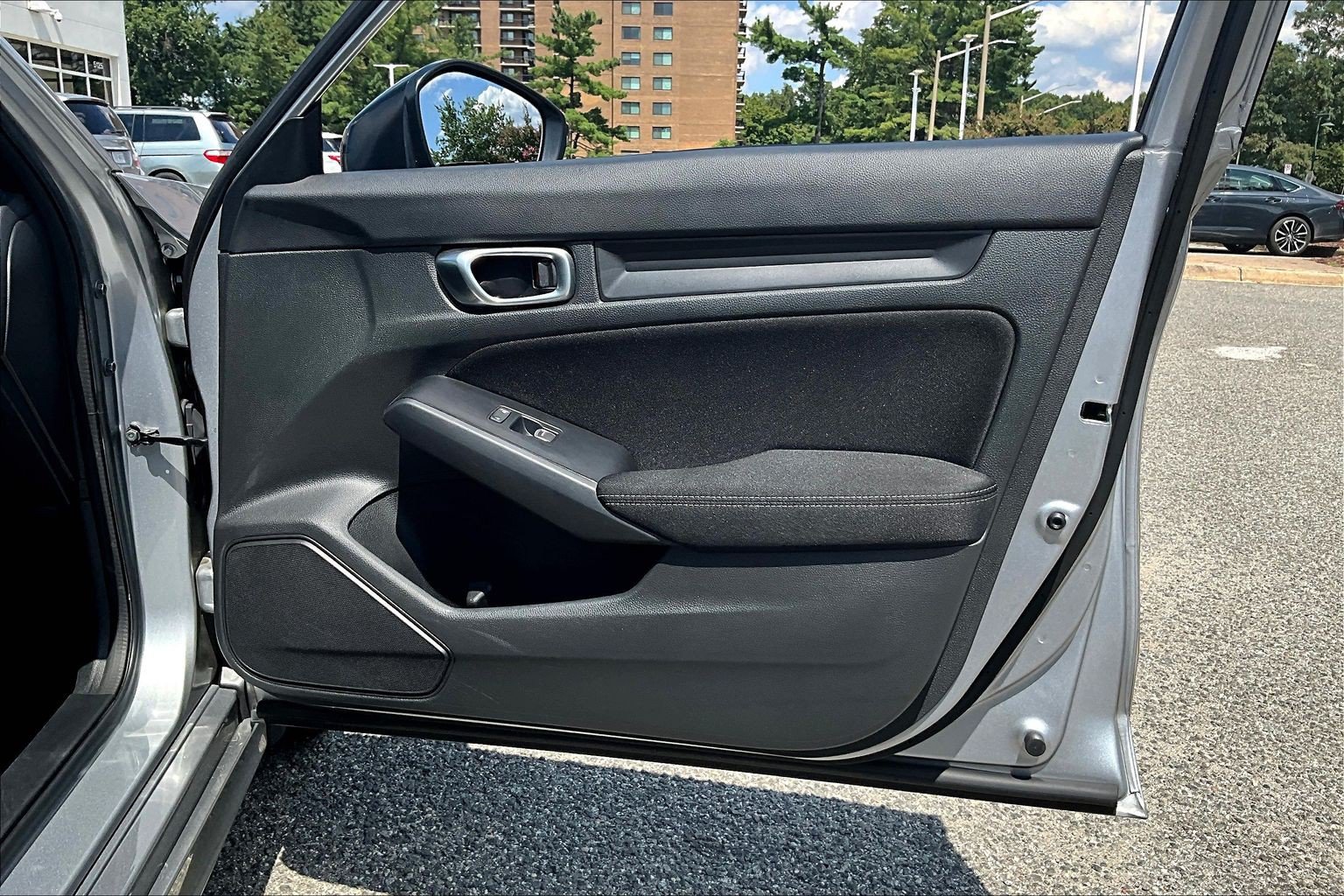 Used 2023 Honda Civic Sport image 18
