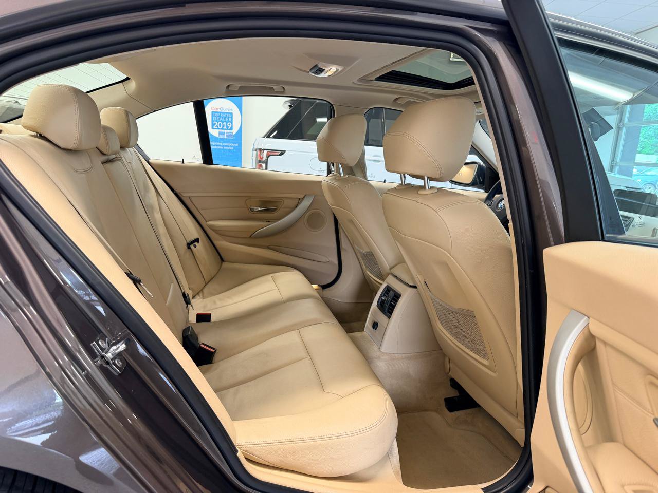 Used 2012 BMW 328i Sedan RWD image 27