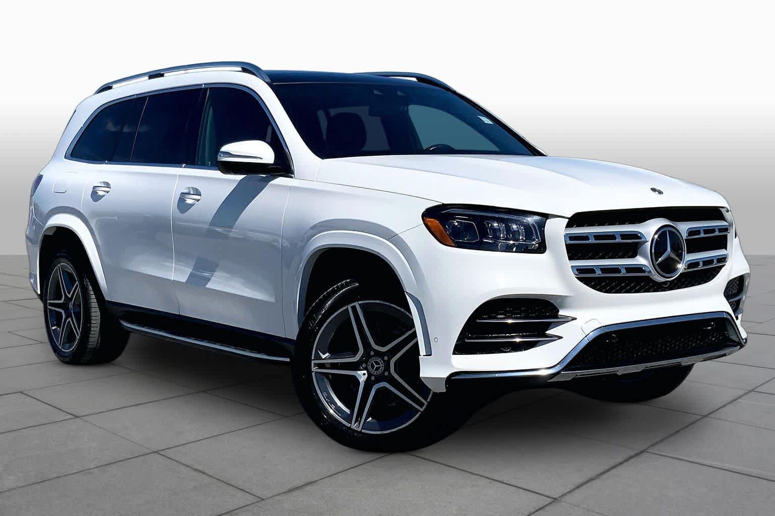 Used 2023 Mercedes-Benz GLS 450 4MATIC image 3