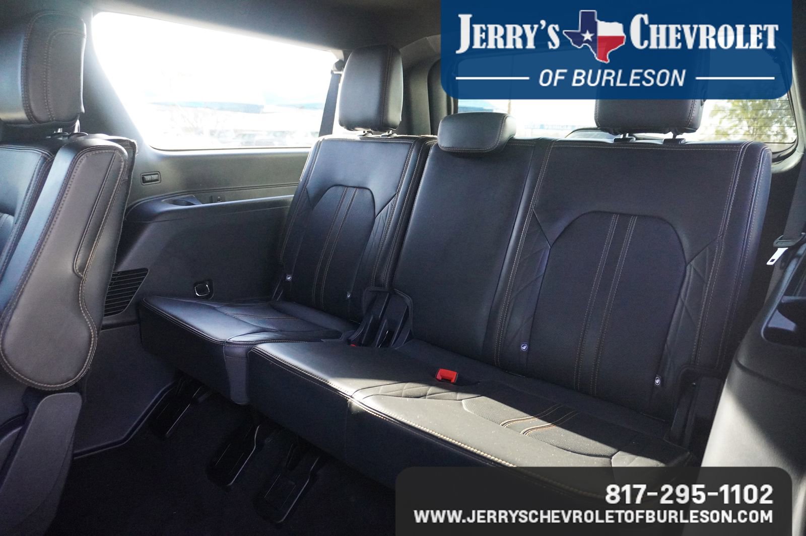 Used 2023 Ford Expedition Max Platinum image 6