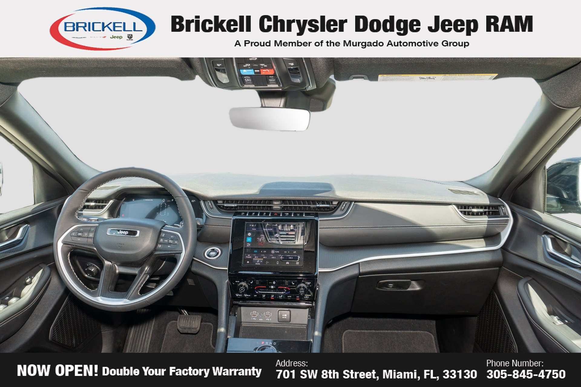 Used 2025 Jeep Grand Cherokee L Altitude AWD/4WD image 22