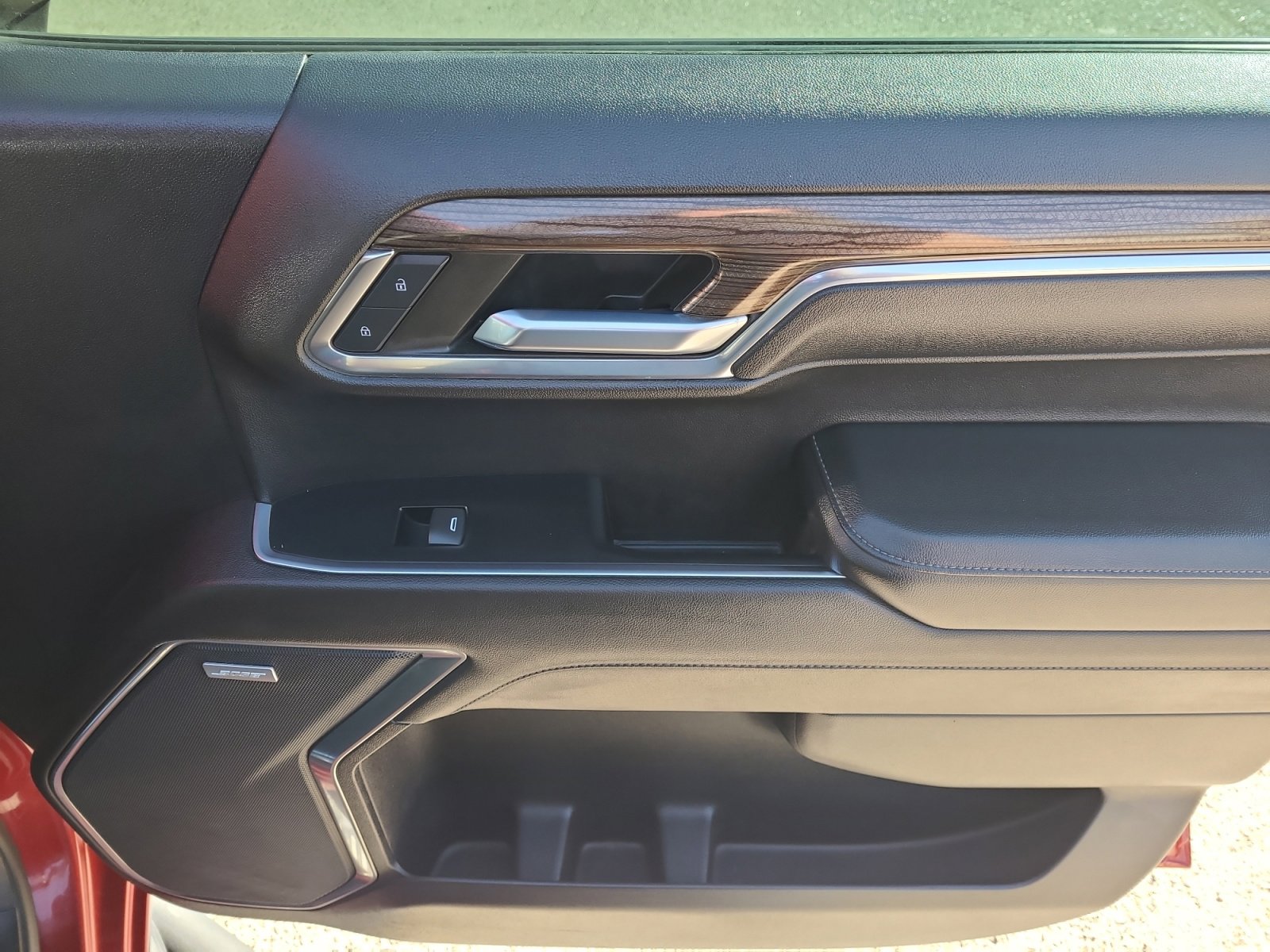 Used 2022 Chevrolet Silverado 1500 LT Trail Boss w/ Convenience Package II image 31