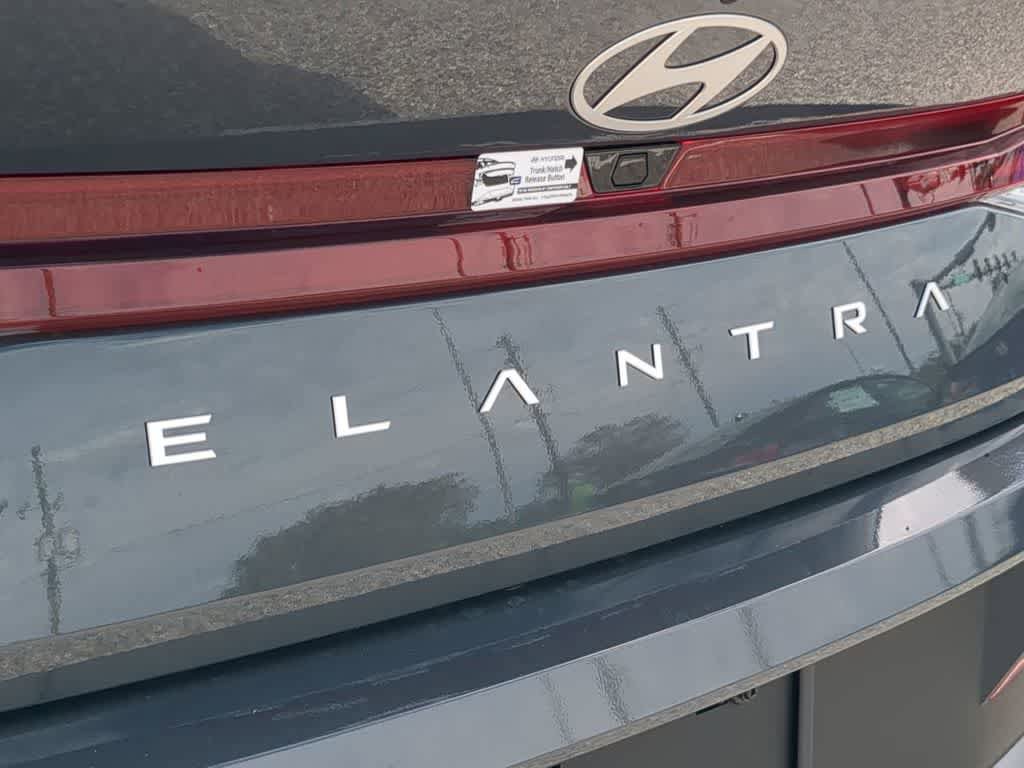 New 2026 Hyundai Elantra SEL Sport FWD image 13