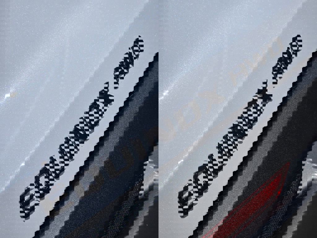 New 2026 Chevrolet Equinox ACTIV w/ Convenience Package III image 23