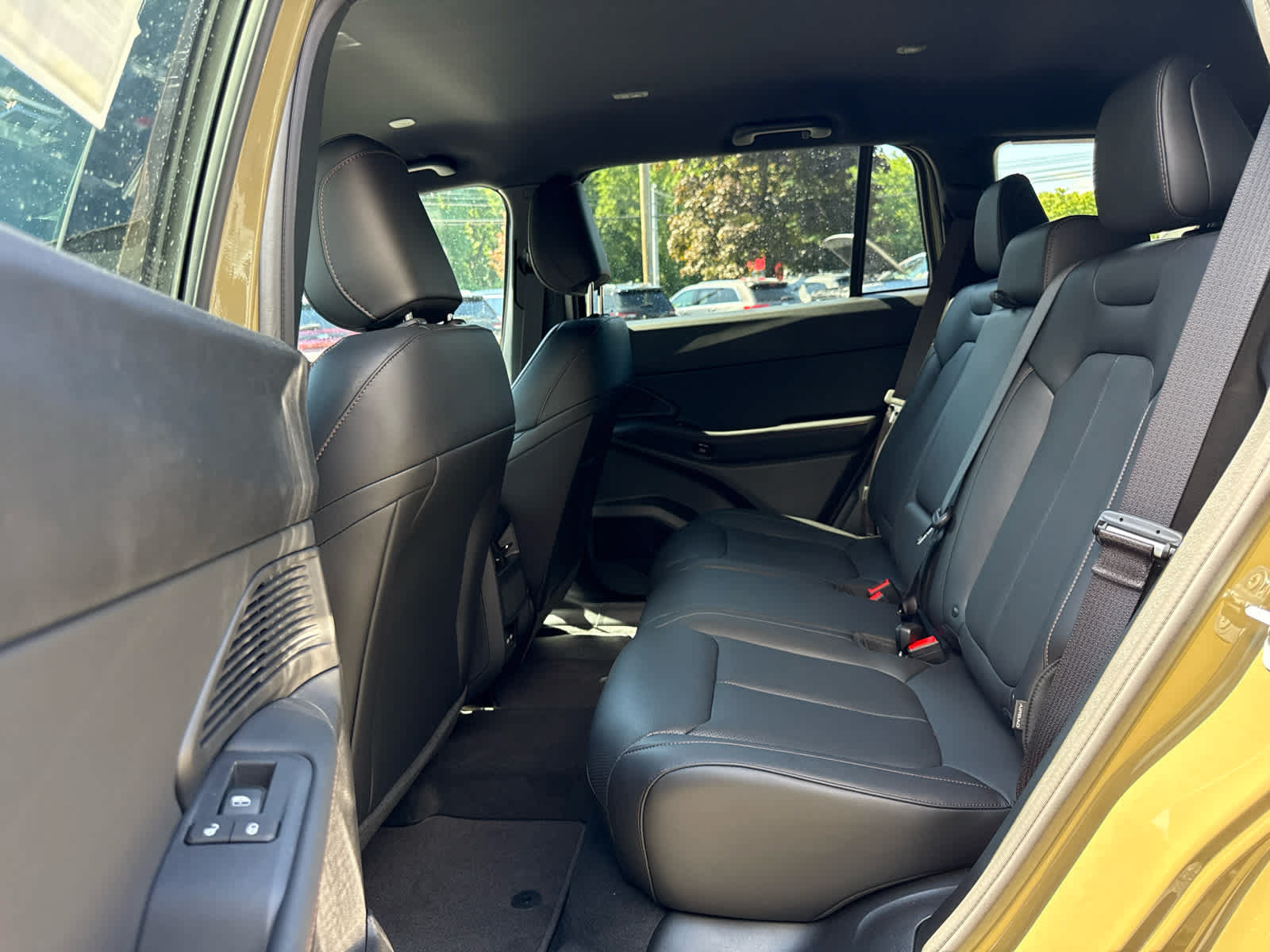 New 2026 Jeep Cherokee Limited AWD/4WD image 19