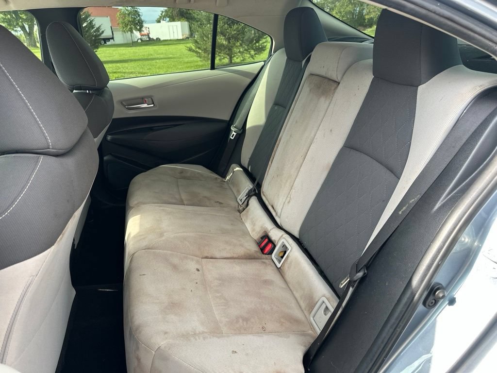 Used 2020 Toyota Corolla LE FWD image 13