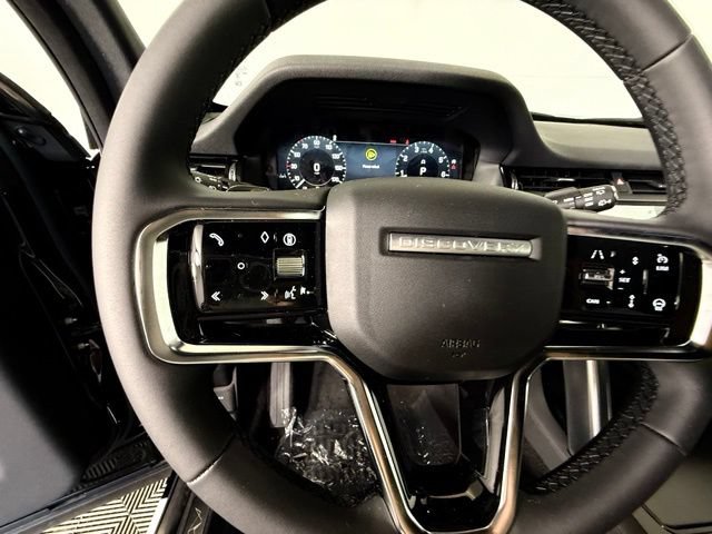 New 2026 Land Rover Discovery Sport Landmark AWD/4WD image 16