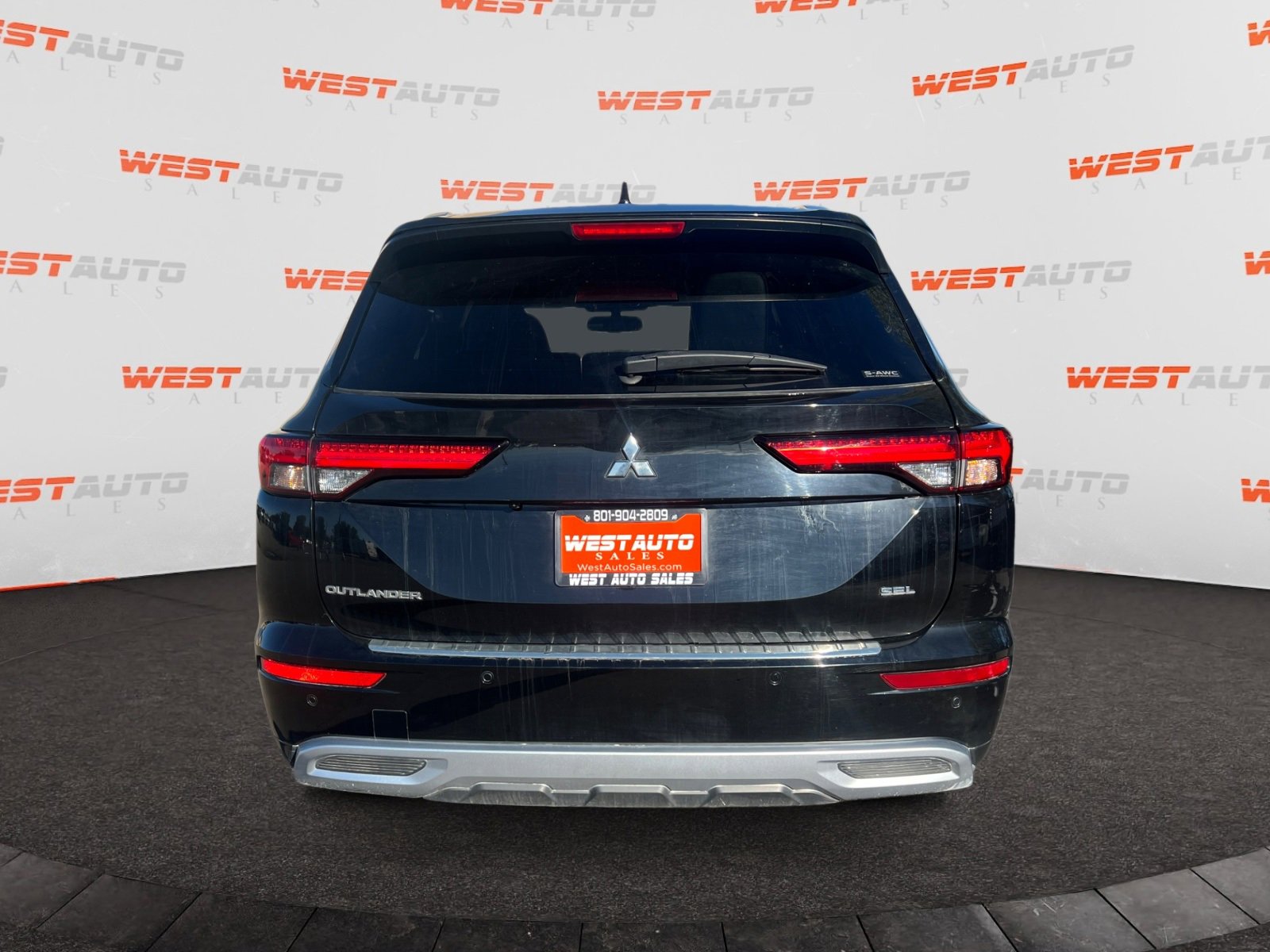 Used 2022 Mitsubishi Outlander SEL image 4