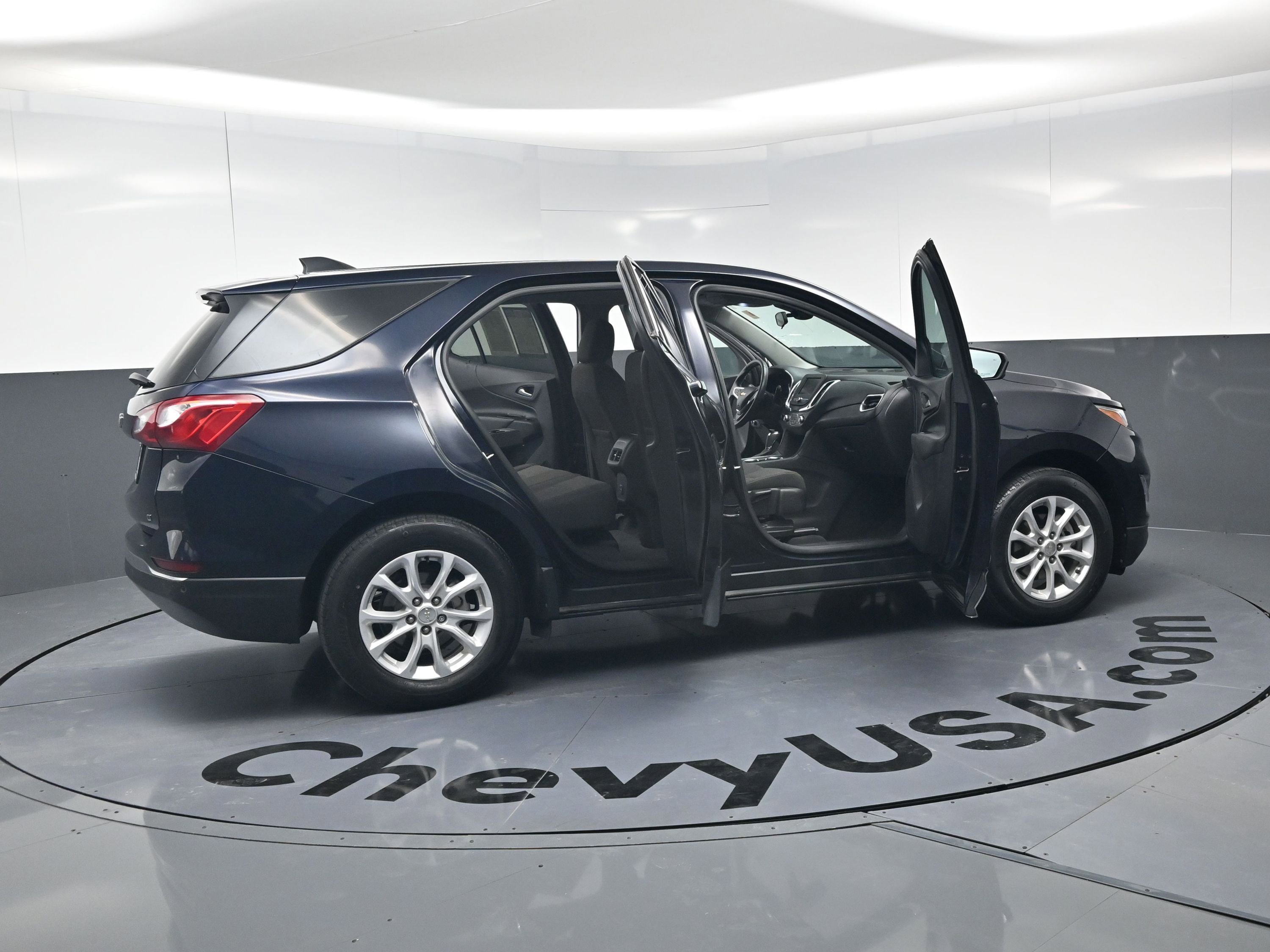 Used 2020 Chevrolet Equinox LT image 25