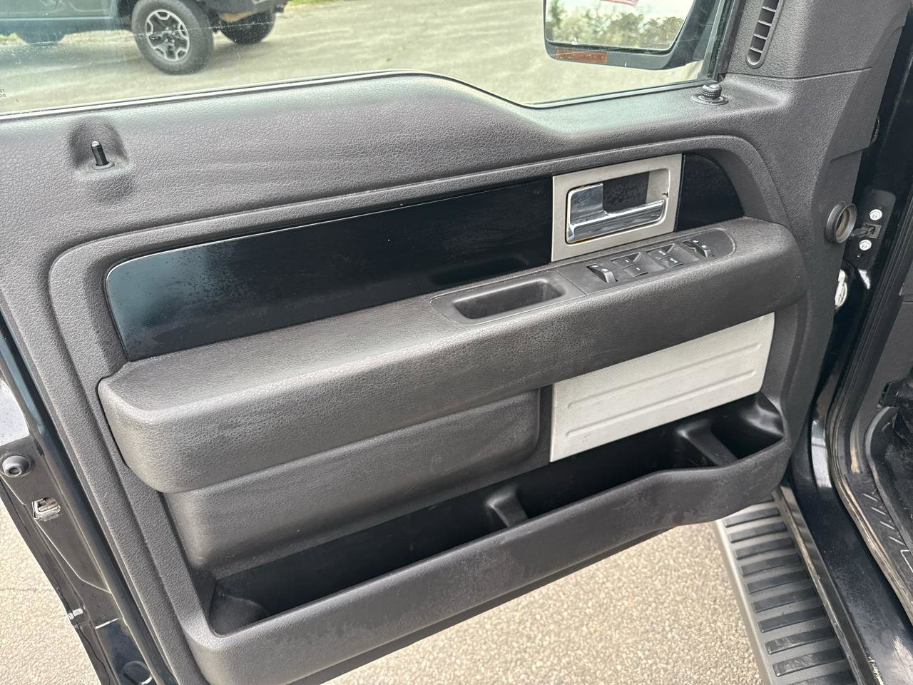 Used 2012 Ford F150 FX4 w/ FX Luxury Pkg AWD/4WD image 17