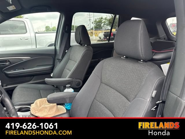 Used 2019 Honda Passport Sport image 16