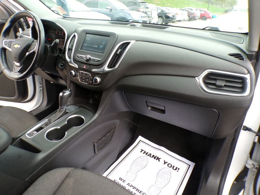 Used 2018 Chevrolet Equinox LT FWD image 14