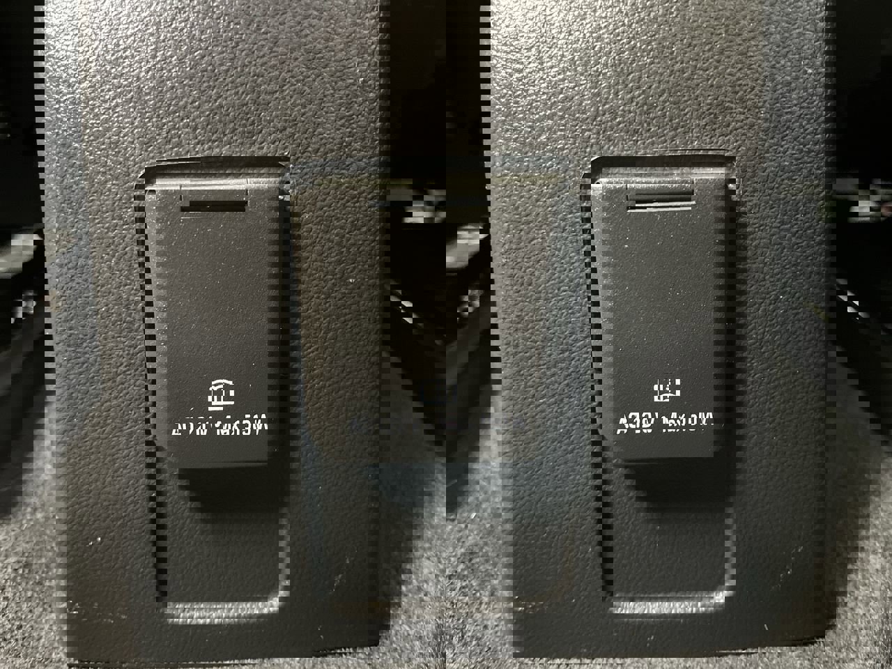 Used 2015 Chevrolet Trax LTZ FWD image 12