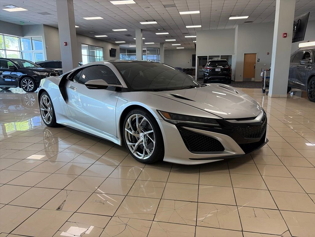 Used 2017 Acura NSX AWD/4WD image 3