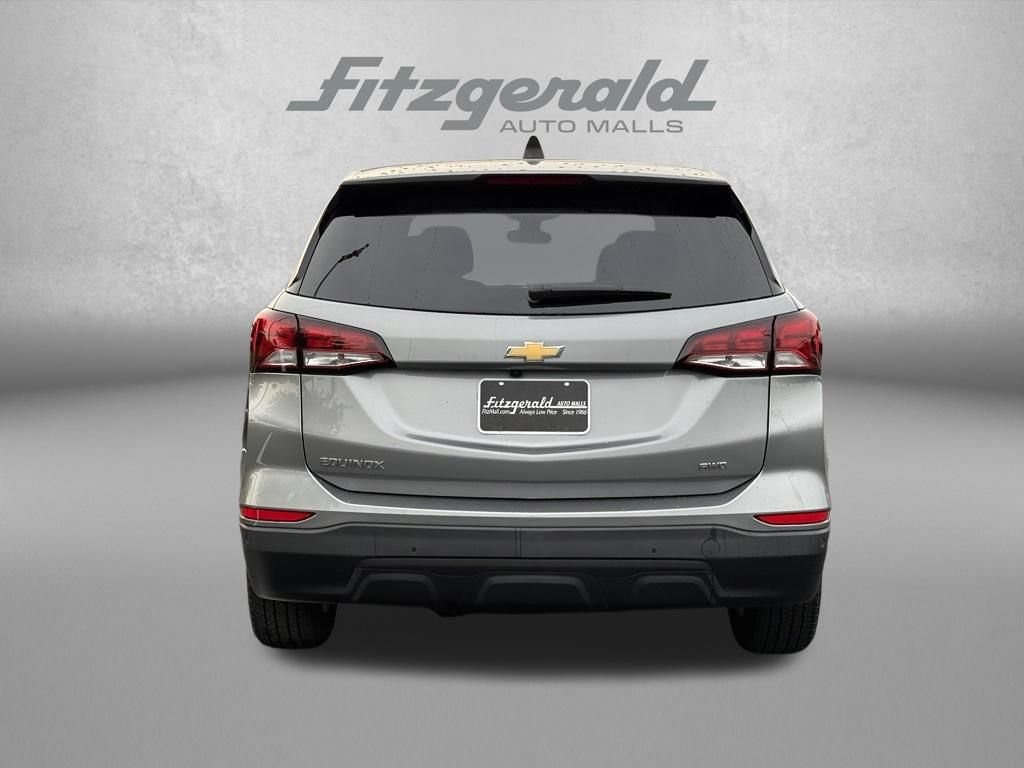 Used 2023 Chevrolet Equinox LS w/ LS Convenience Package AWD/4WD image 5