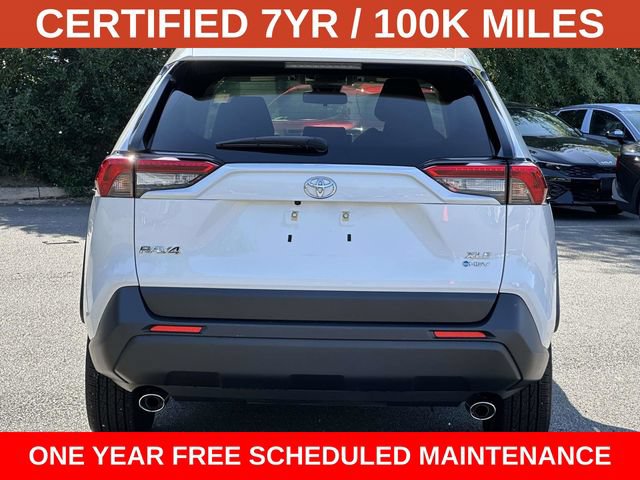 Used 2025 Toyota RAV4 XLE AWD/4WD image 3
