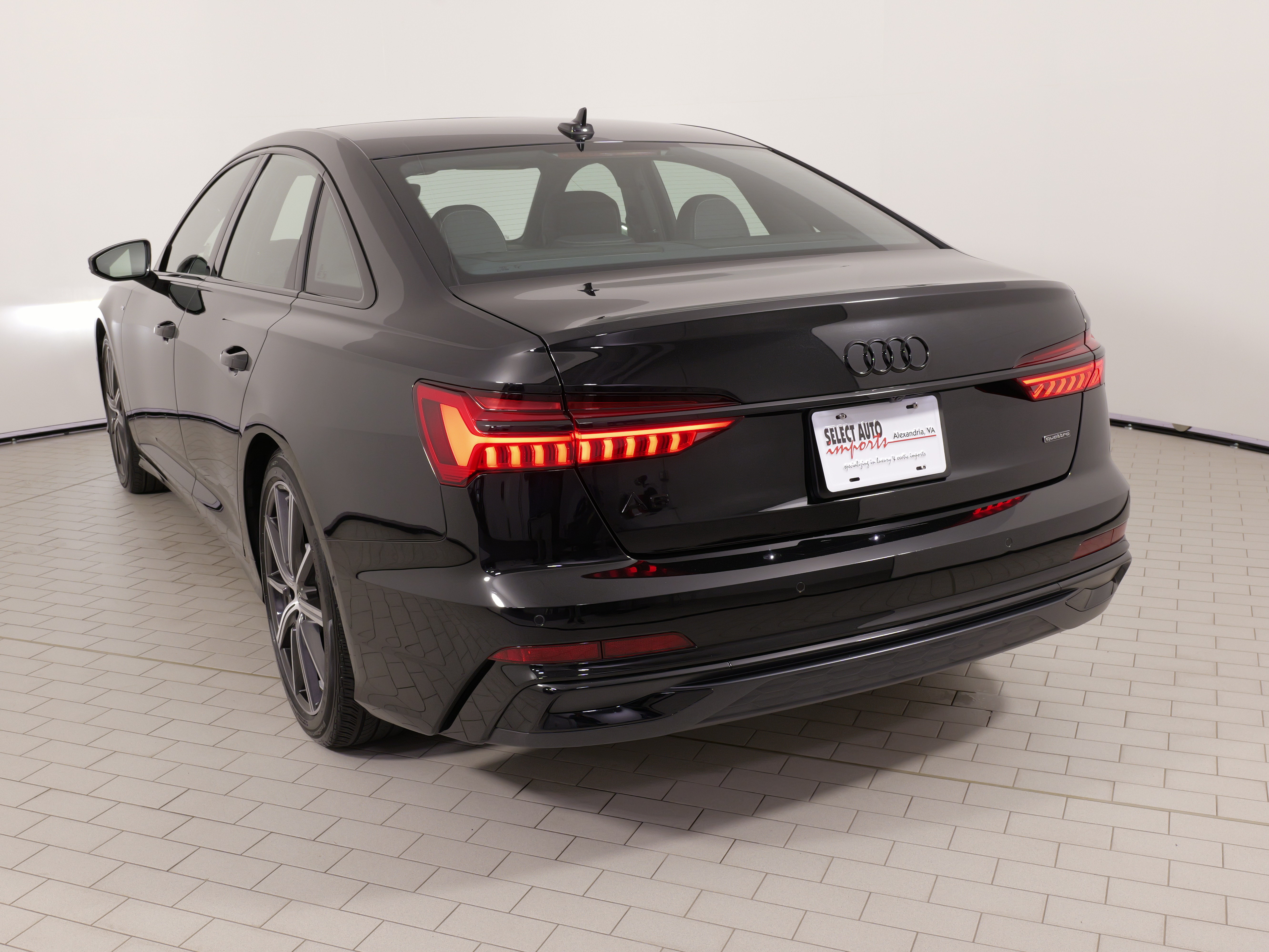 Used 2025 Audi A6 Premium Plus w/ Premium Plus Package AWD/4WD image 15