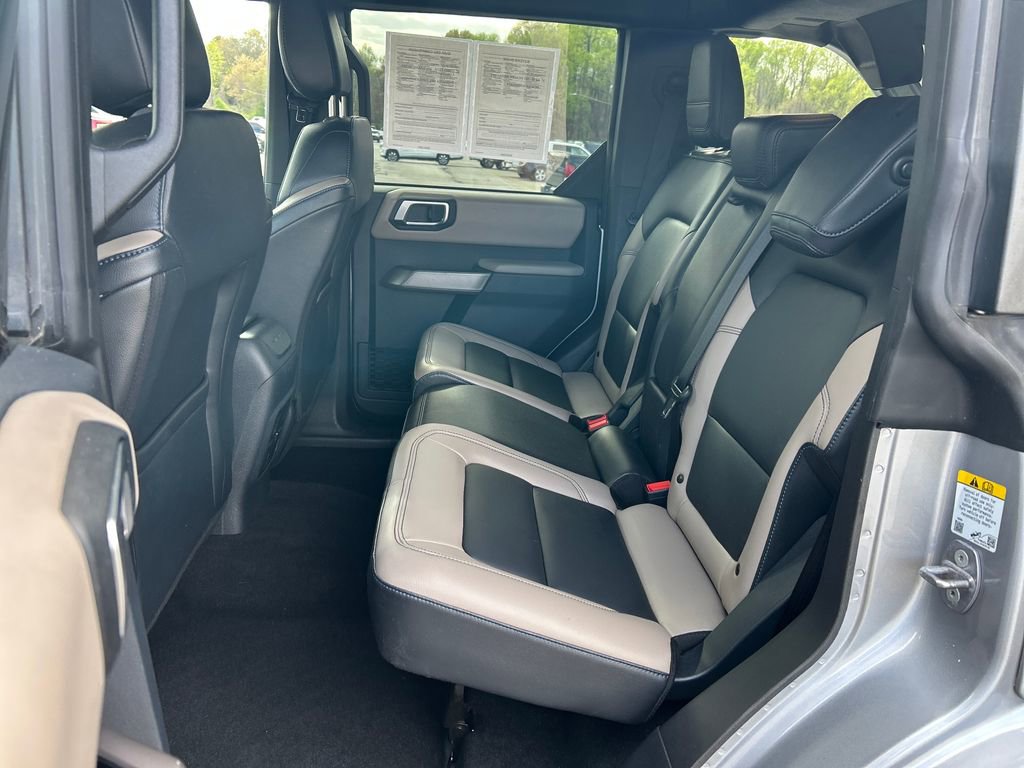 Used 2023 Ford Bronco Wildtrak image 24