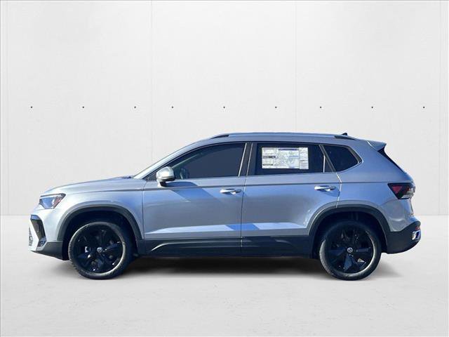 New 2025 Volkswagen Taos SE image 9