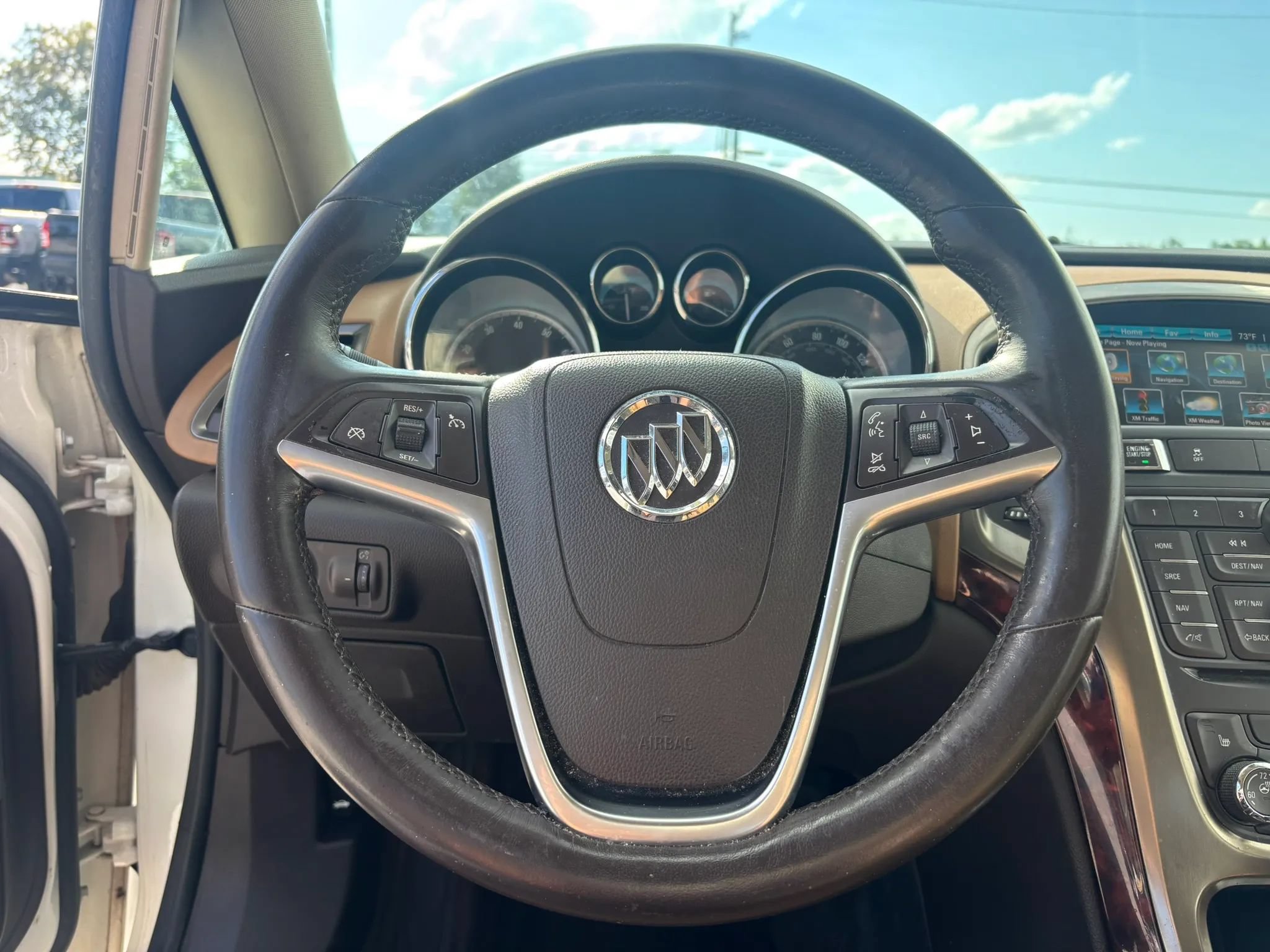 Used 2012 Buick Verano Leather FWD image 21