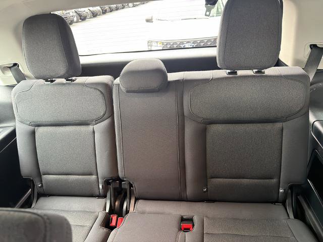 Certified 2025 Ford Expedition Active AWD/4WD image 39