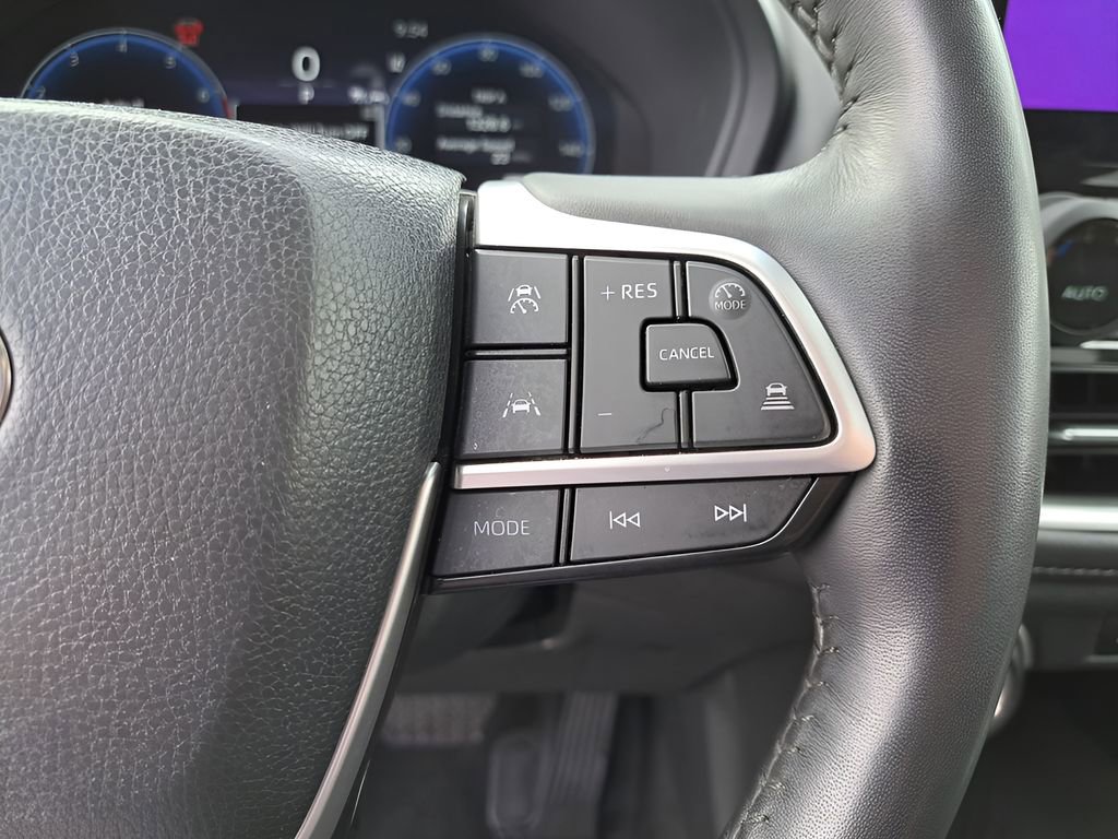 Certified 2024 Toyota Grand Highlander Platinum image 22