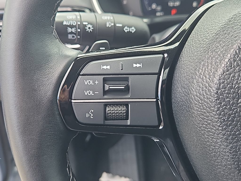 Used 2024 Honda Civic Touring image 24