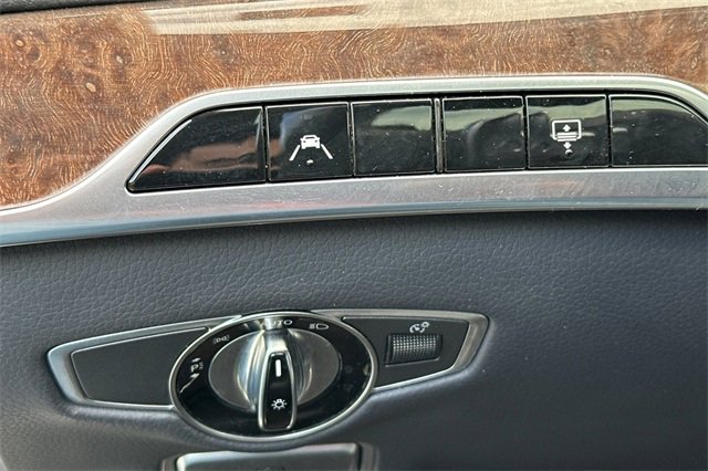 Used 2018 Mercedes-Benz S 560 Sedan image 33