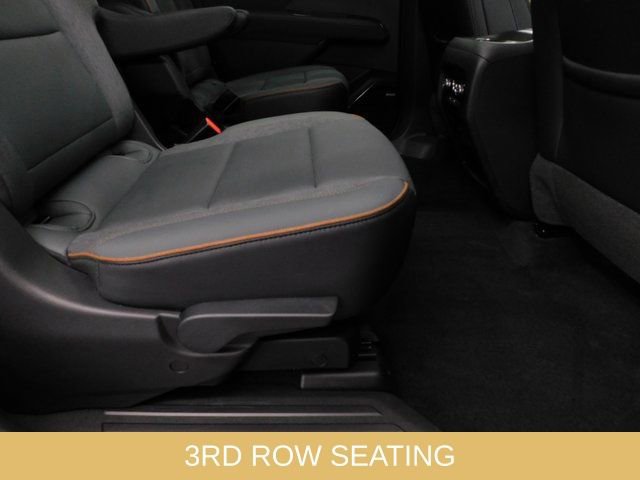 Used 2025 GMC Acadia AT4 w/ LPO, Floor Liner Package image 34