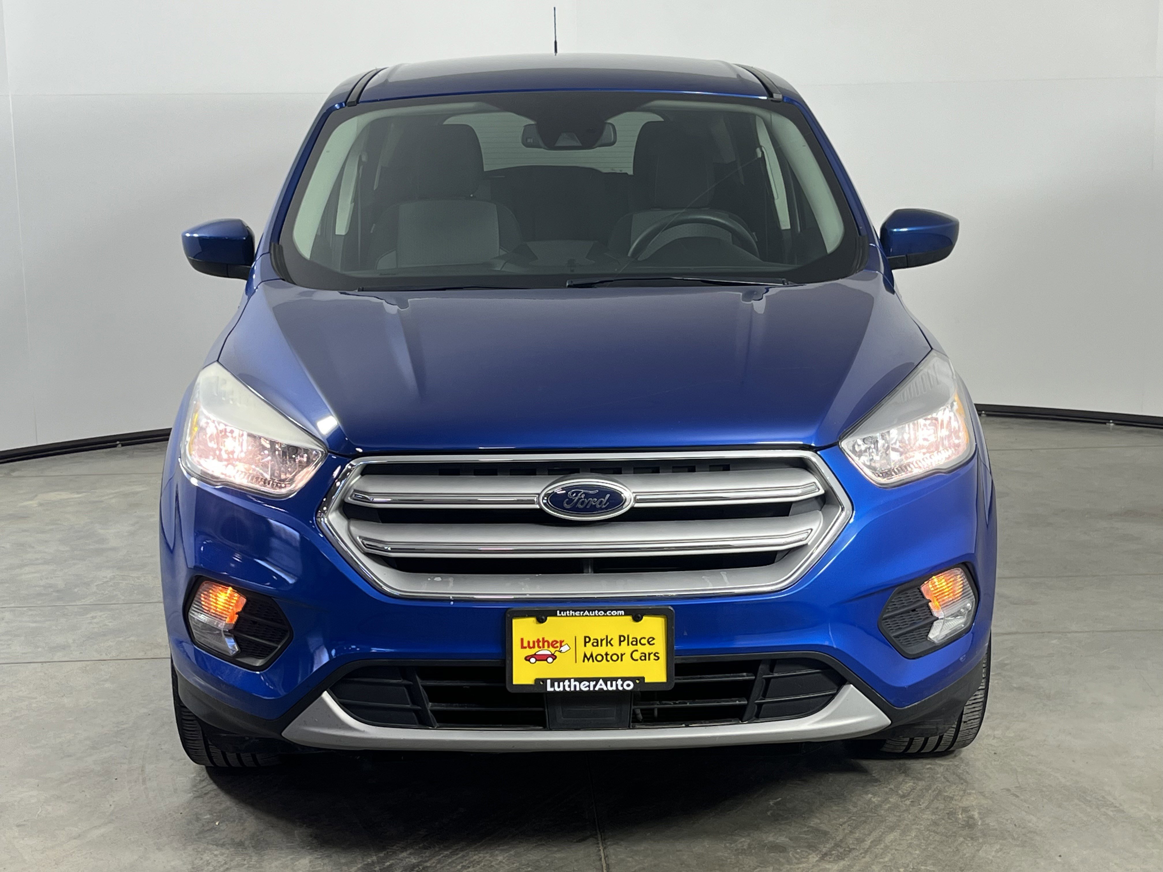 Used 2019 Ford Escape SE video 2