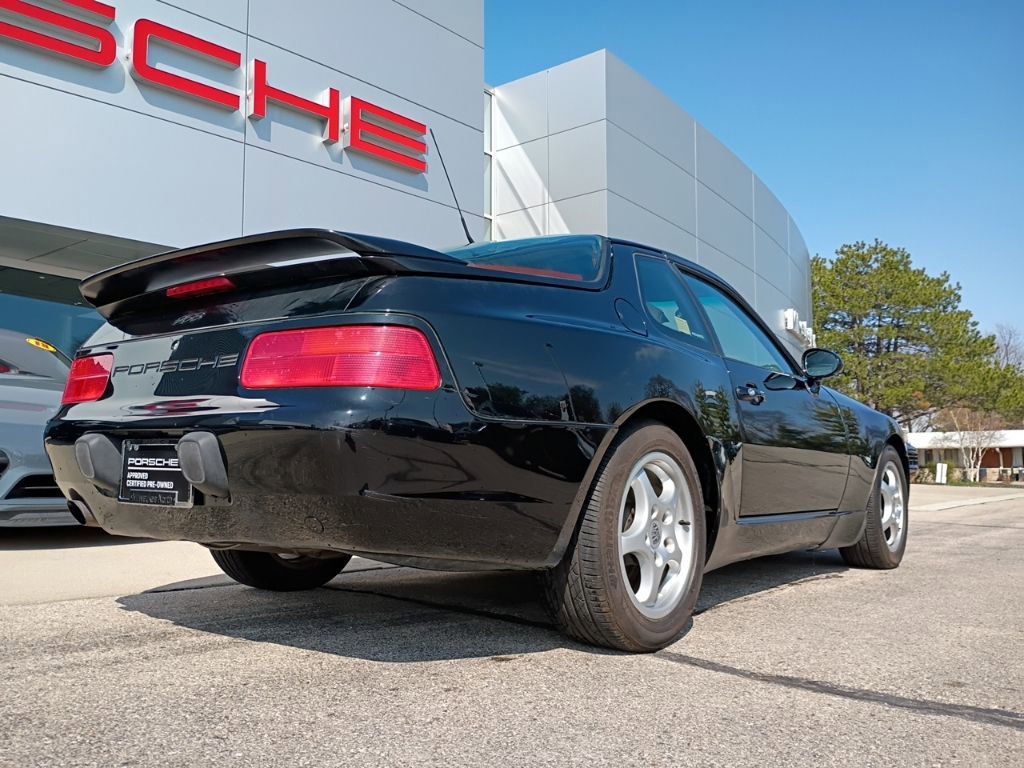 Used 1994 Porsche 968 Coupe RWD image 2