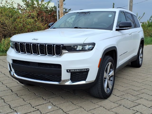 Used 2021 Jeep Grand Cherokee L Limited AWD/4WD image 2