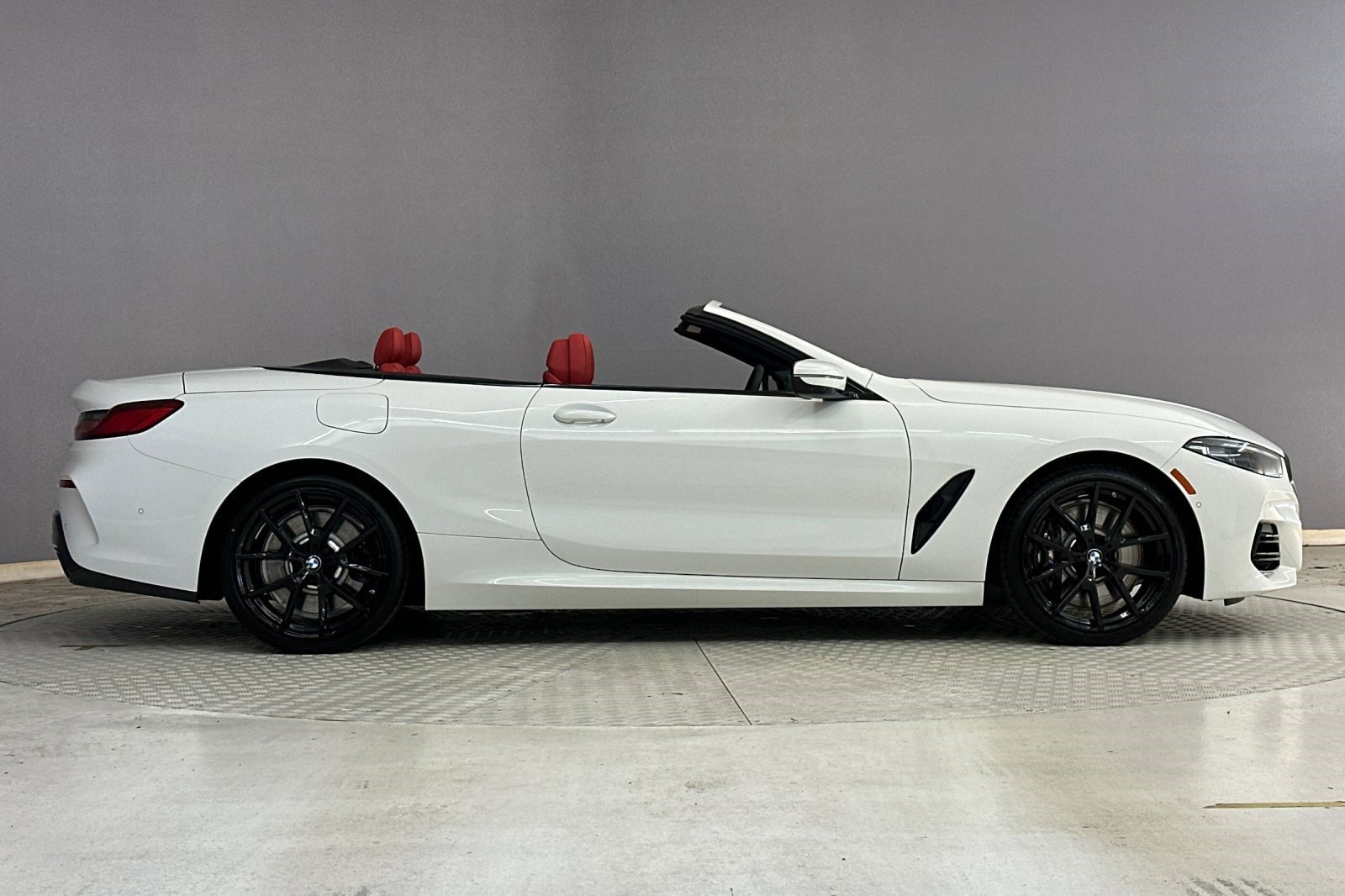 New 2026 BMW 840i Convertible RWD image 8