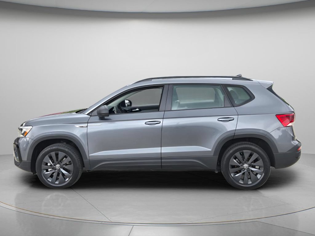 Certified 2024 Volkswagen Taos S FWD image 3