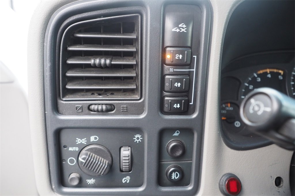 Used 2003 Chevrolet Silverado 2500 LT w/ Skid Plate Package image 15