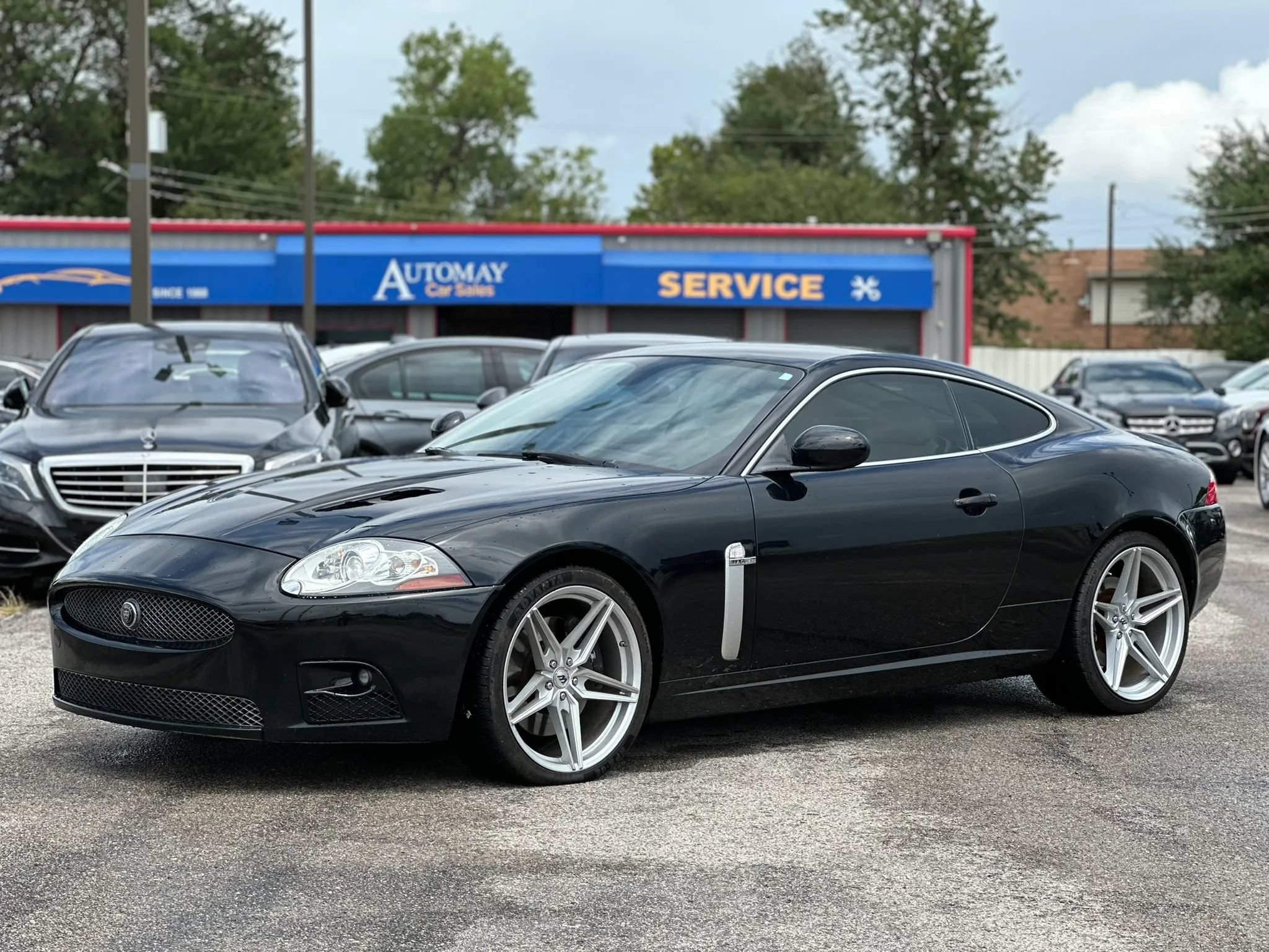 Used 2007 Jaguar XKR R RWD image 1