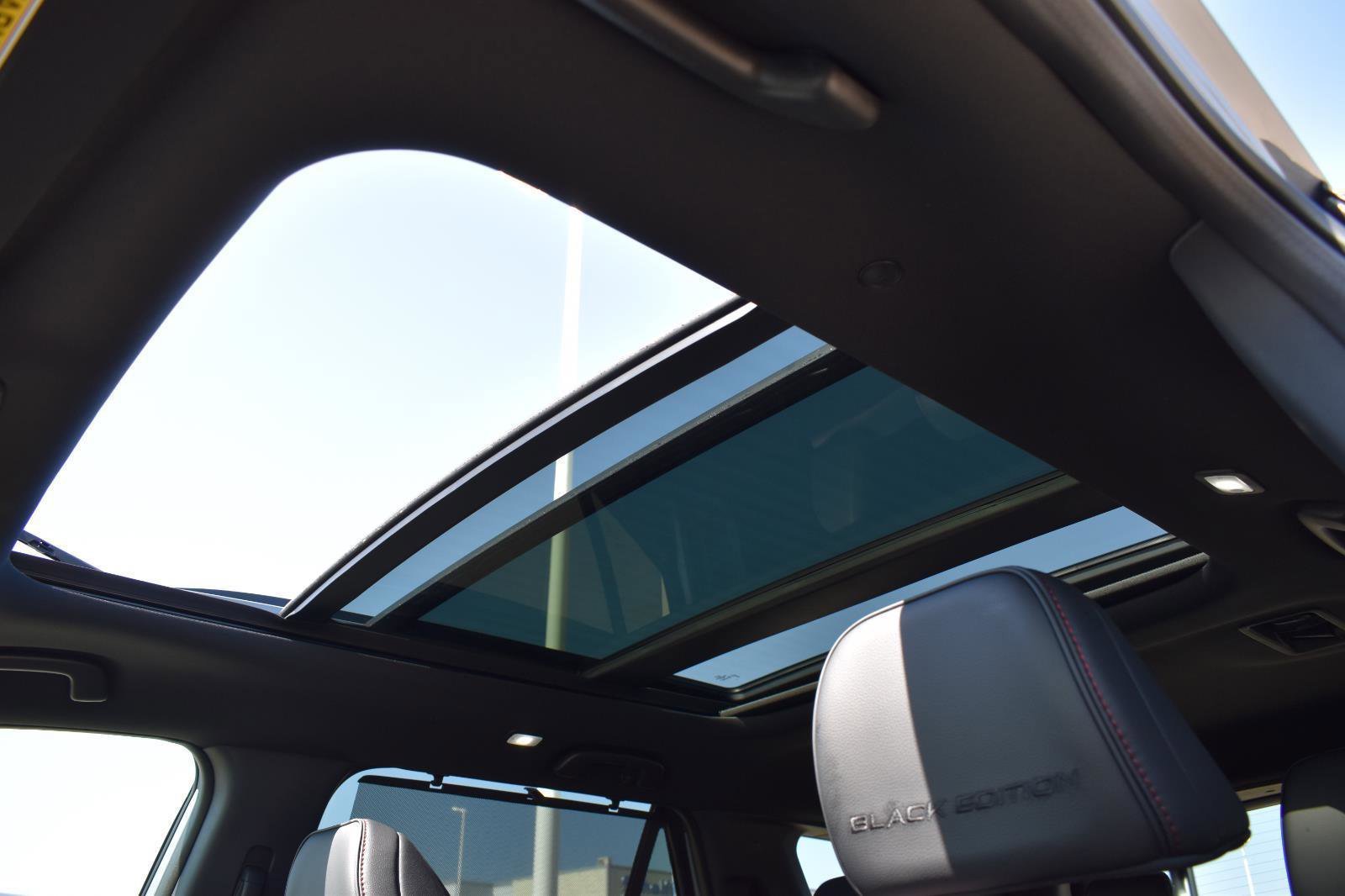 New 2025 Honda Pilot Black Edition image 13