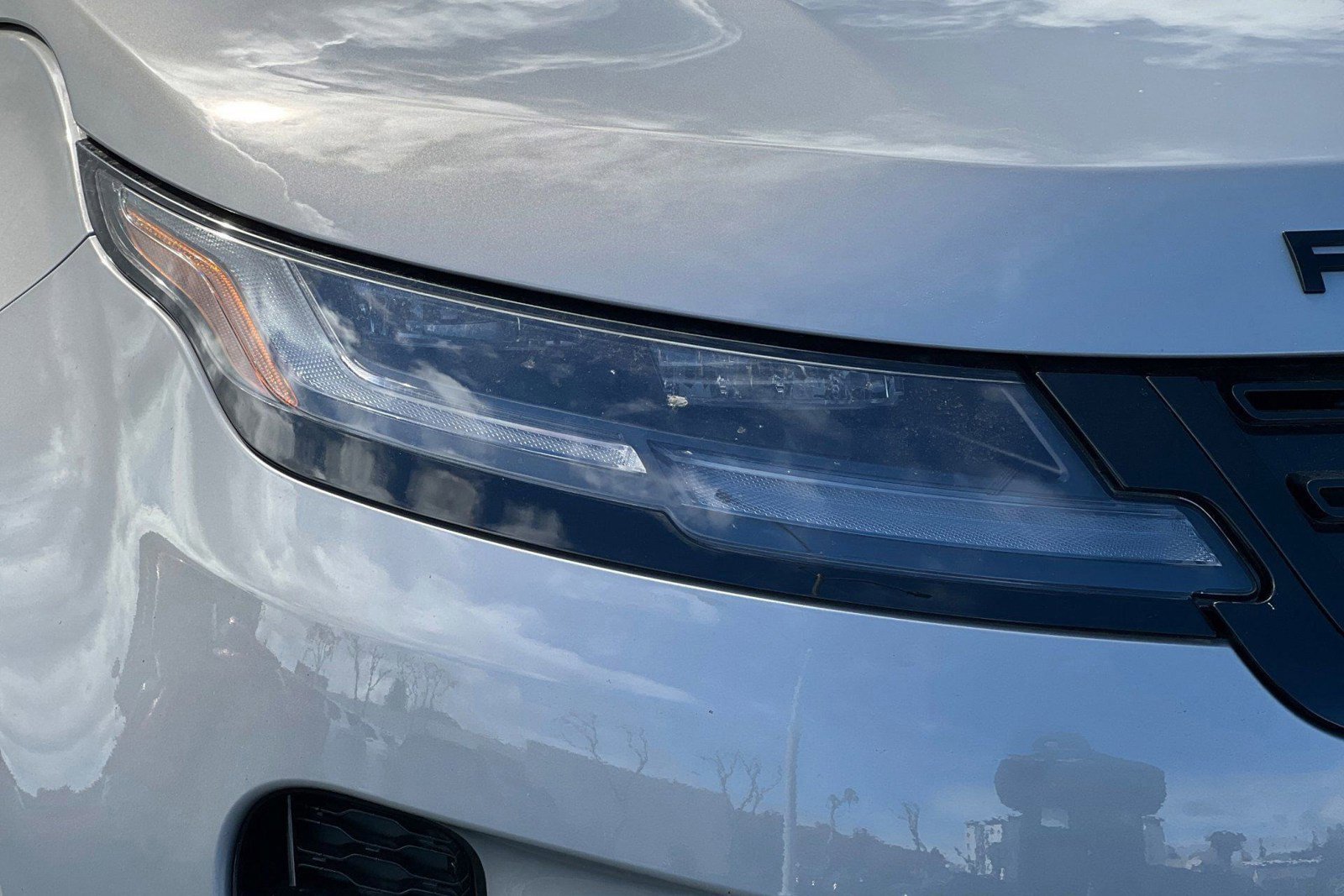 New 2026 Land Rover Range Rover Evoque Dynamic SE AWD/4WD image 7