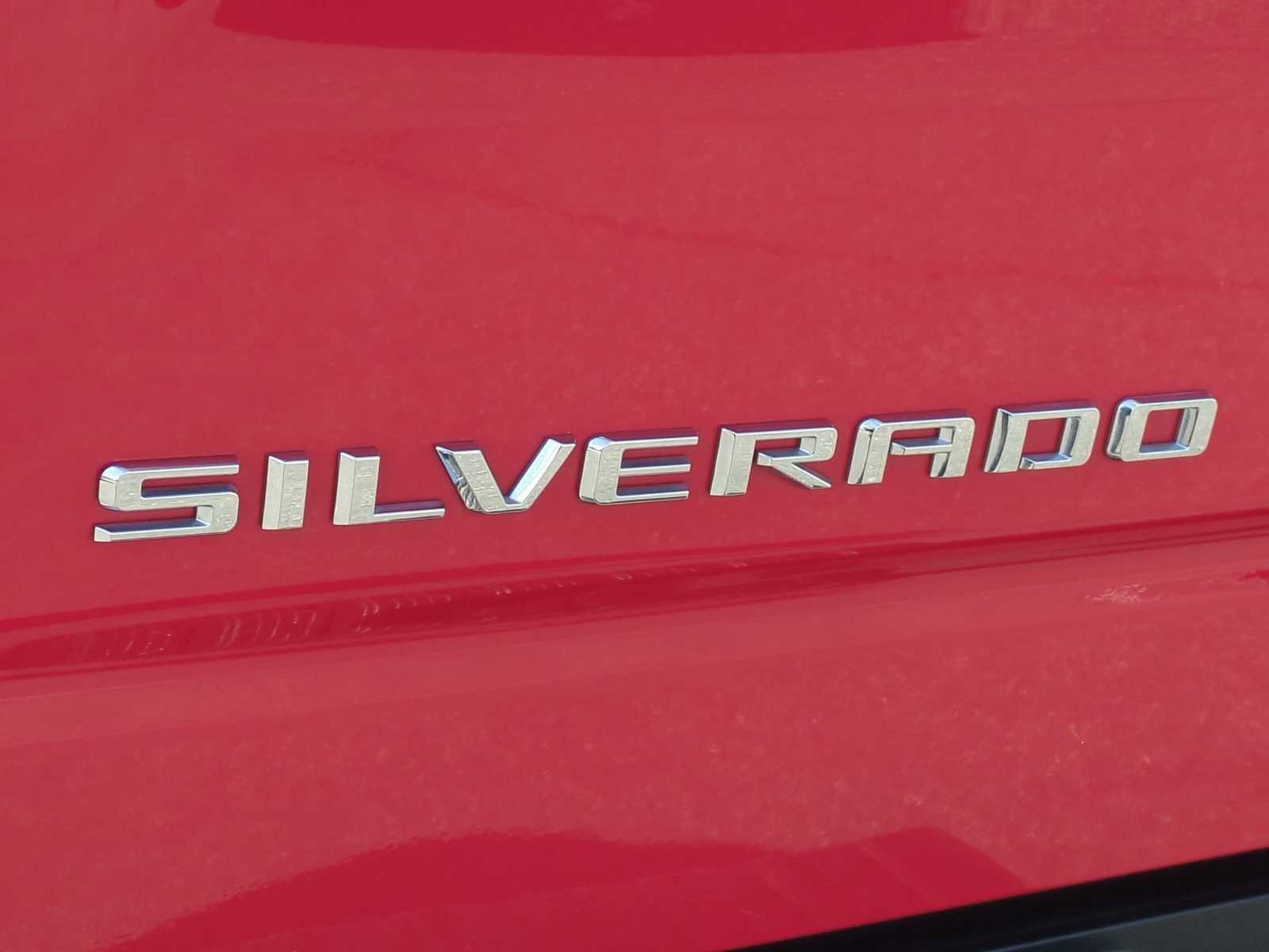 Used 2022 Chevrolet Silverado 1500 Custom Trail Boss AWD/4WD image 9