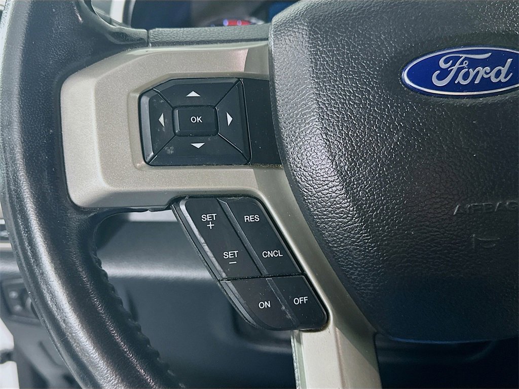 Used 2022 Ford F250 Lariat w/ Chrome Package image 25