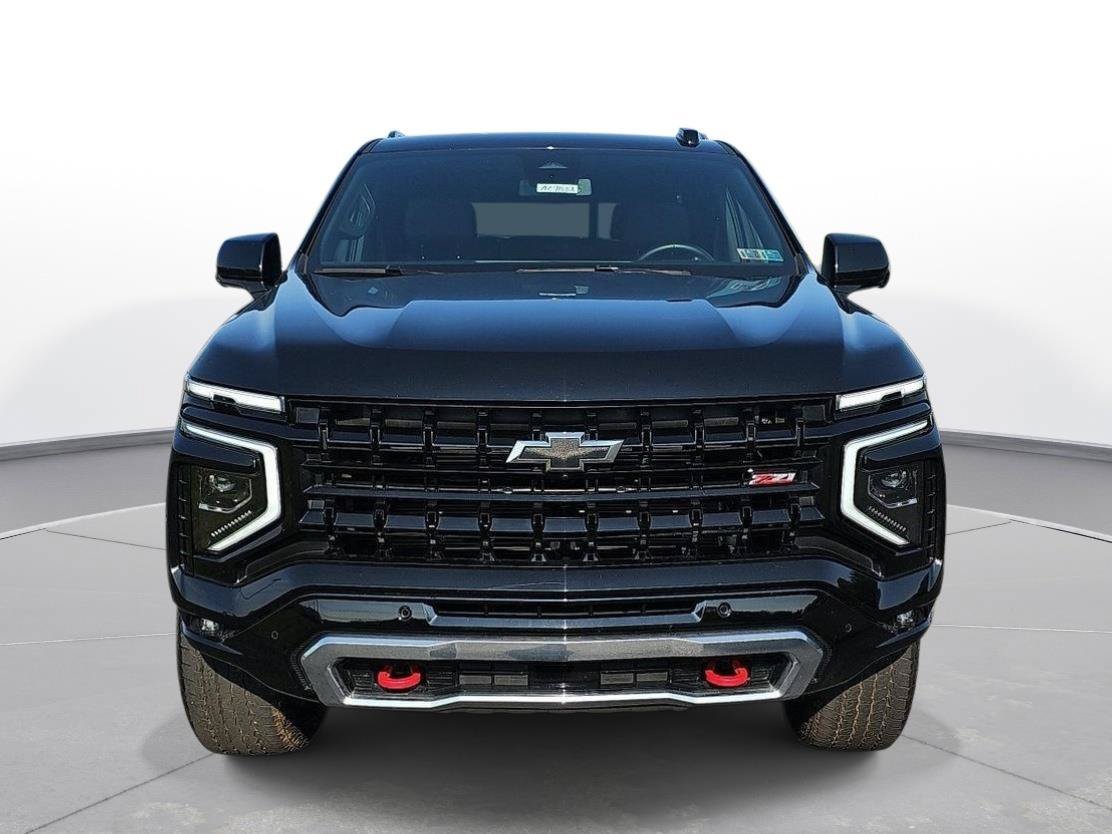 Used 2025 Chevrolet Tahoe Z71 AWD/4WD image 2